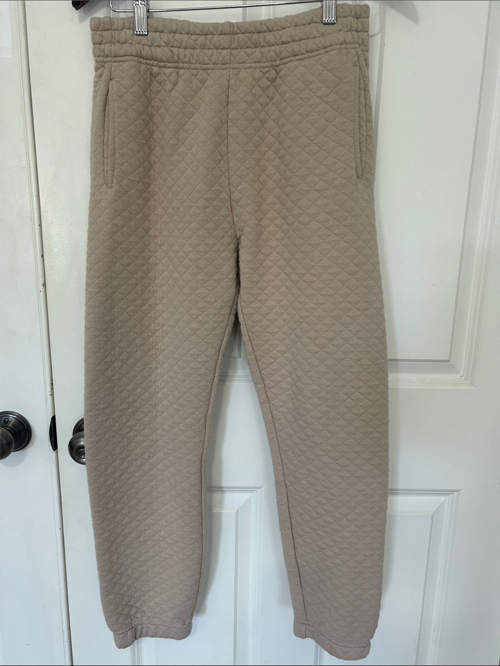 Z Supply Slim Quilted Joggers Size Small Taupe Beige soft knit almond - Picture 2 of 6